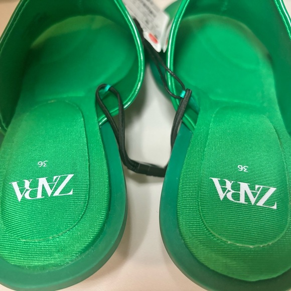 Zara green kitten heel sandal size 36 US 6 - Picture 5 of 7
